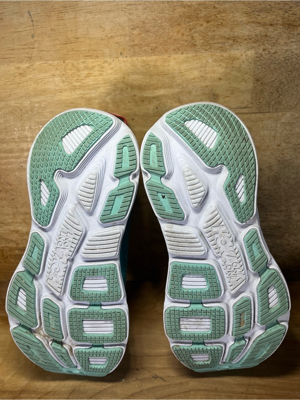 Hoka One One Bondi 7 Womens Size 8 Wide Running Shoes Sneakers Eggshell Blue - Picture 8 of 12